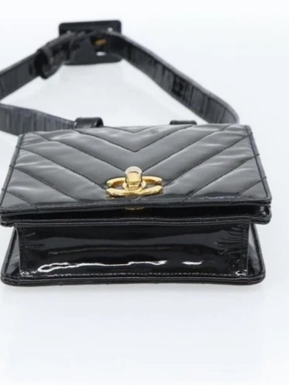 CHANEL V Stitch Waist bag Patent leather Black Gold CC Auth bs18829 - Picture 12 of 16